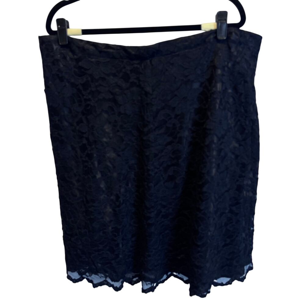 Daisy Fuentes Black Lace Pencil Skirt Size 14 Mid-Length Scalloped Hem Coquette